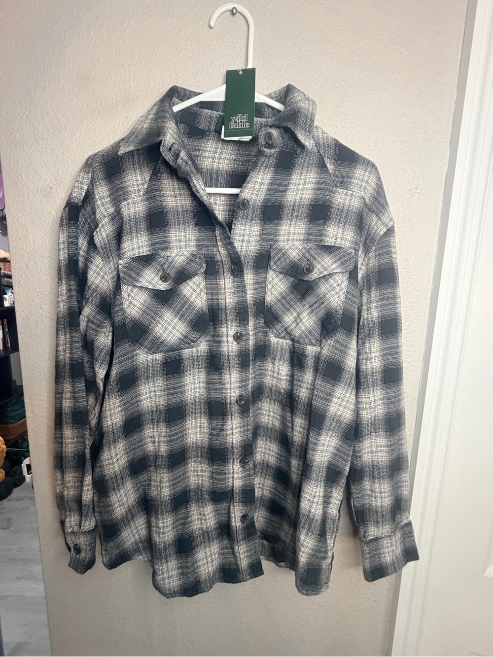 Oversized Women’s Green Gray and White Plaid Flannel Button-Up Shirt Wild Fable